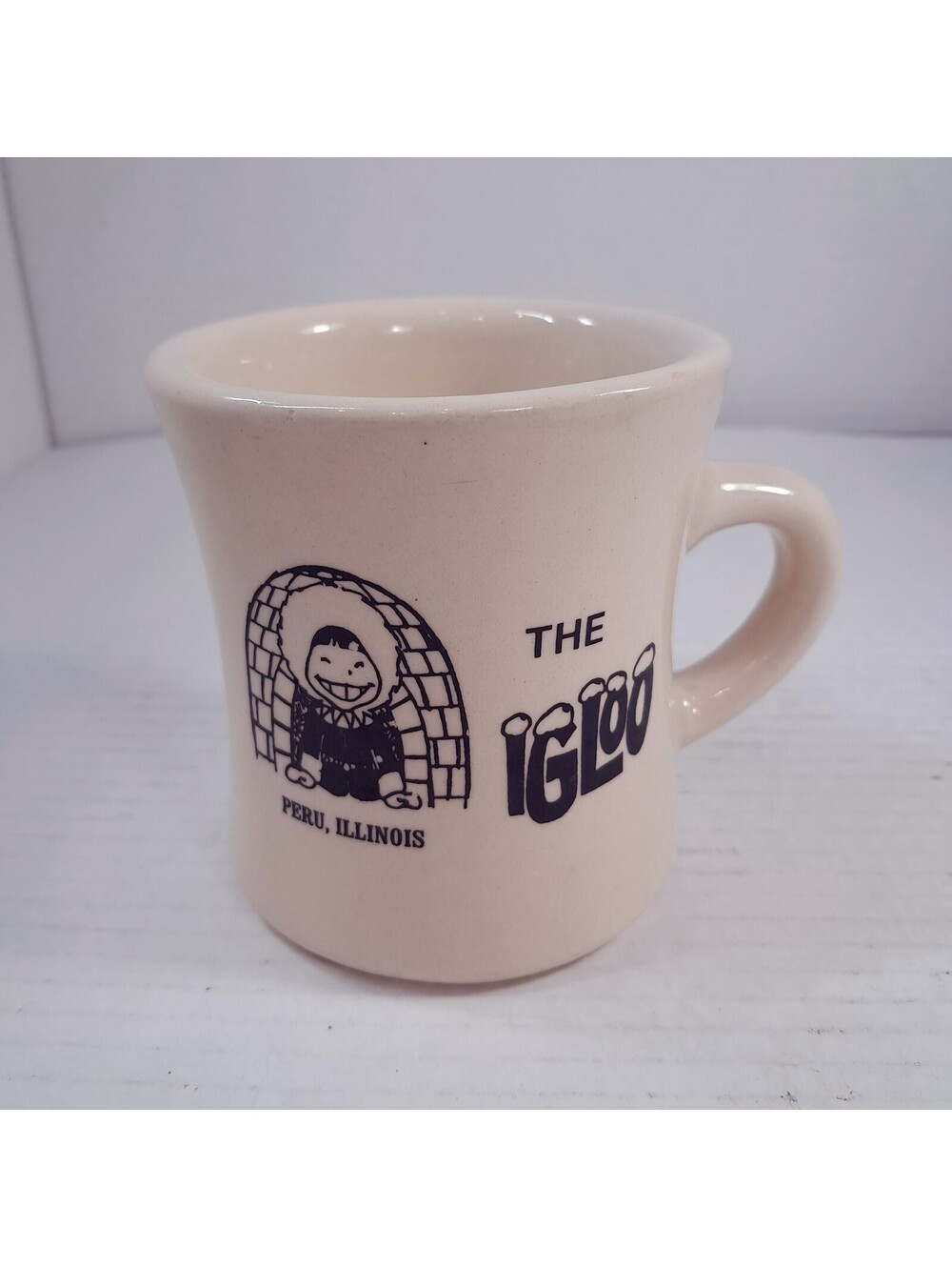Vintage The Igloo Peru Illinois Diner Mug Heavy coffee cup Est 1937 restaurant